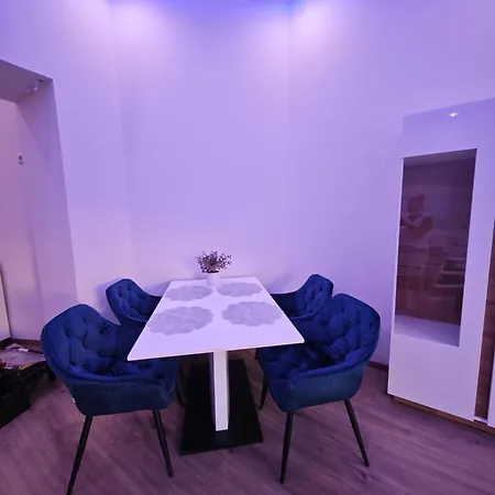 Apartment Duna Dream *